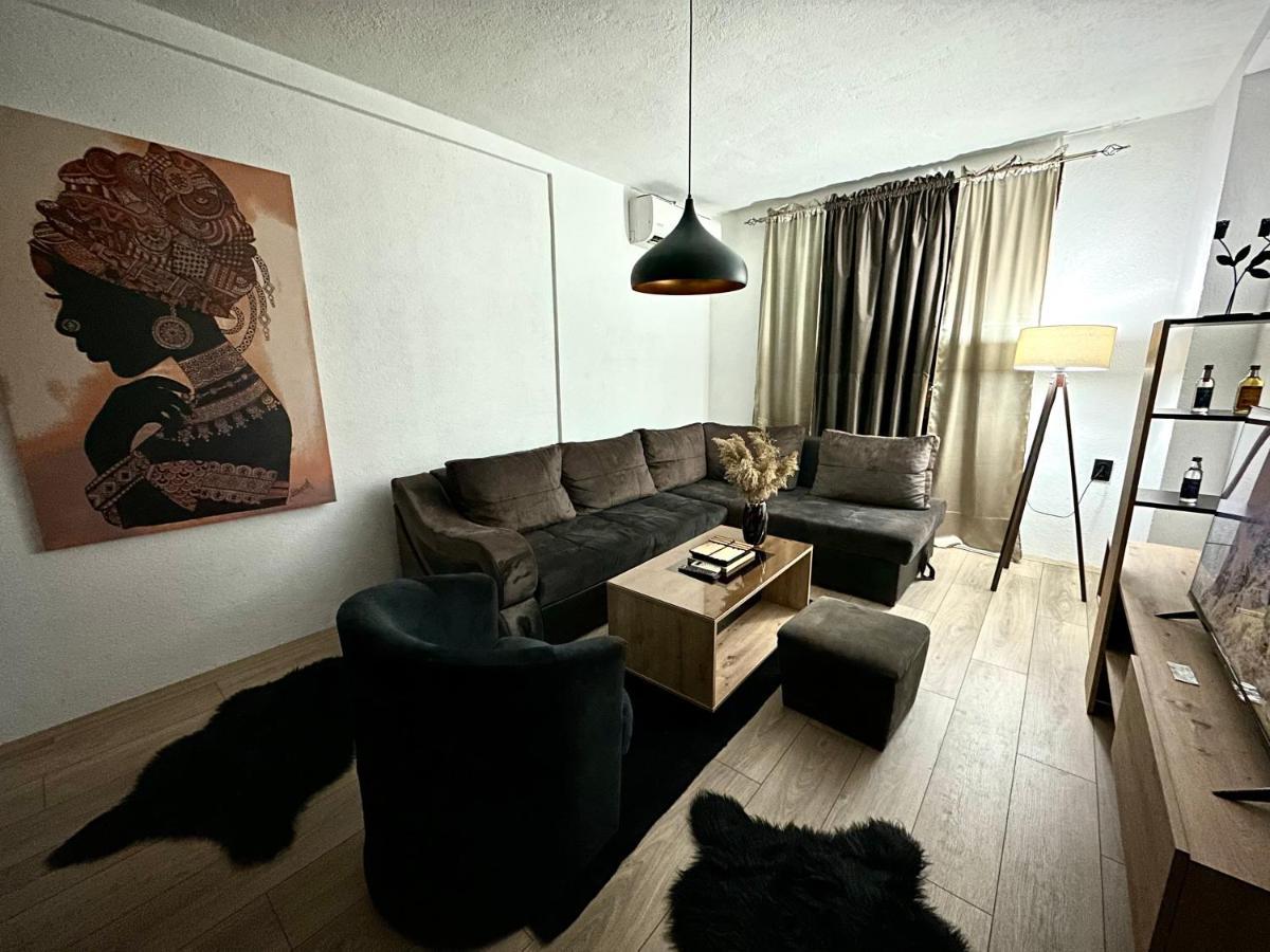 Anka Apartment Štip Buitenkant foto
