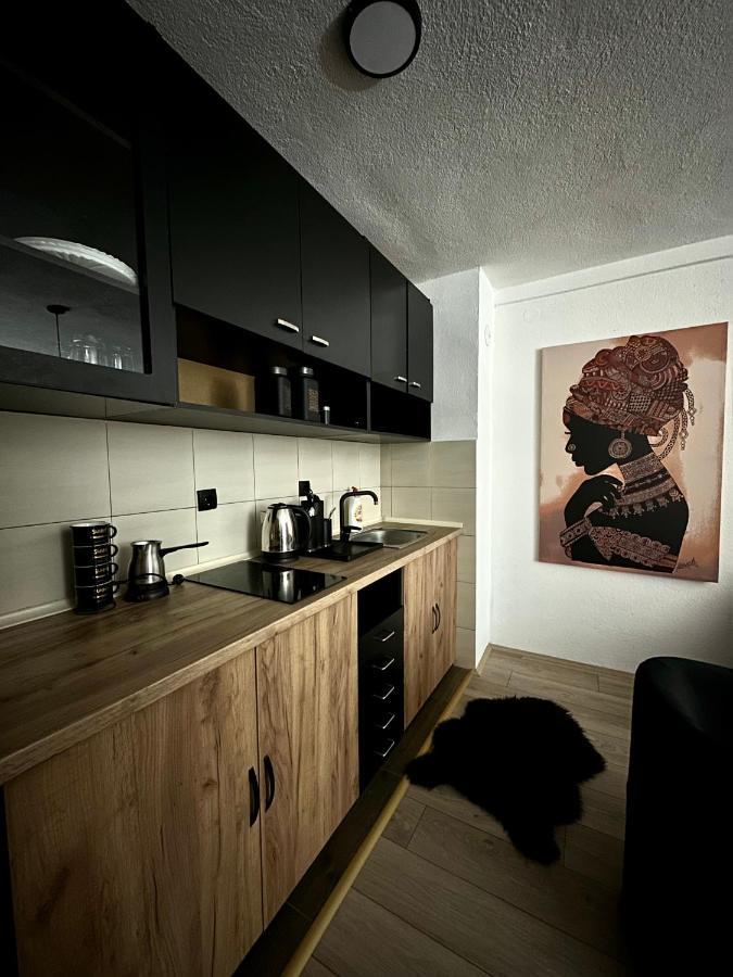 Anka Apartment Štip Buitenkant foto