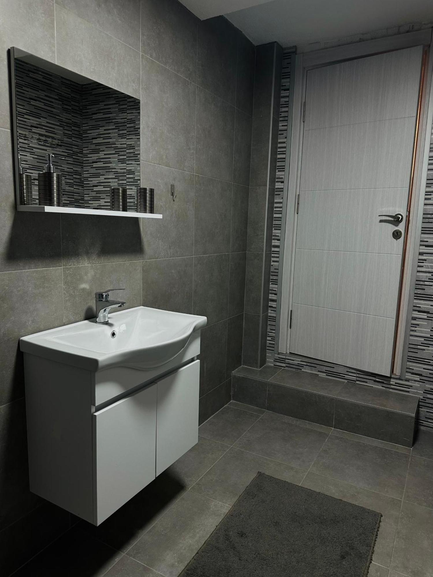 Anka Apartment Štip Buitenkant foto